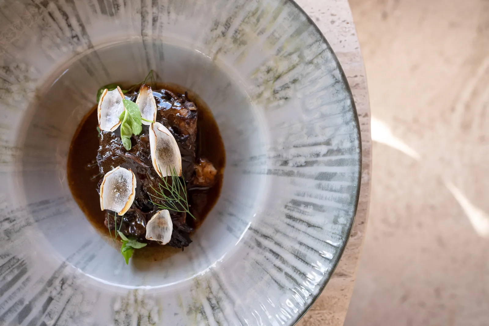 Plato de autor, Alila