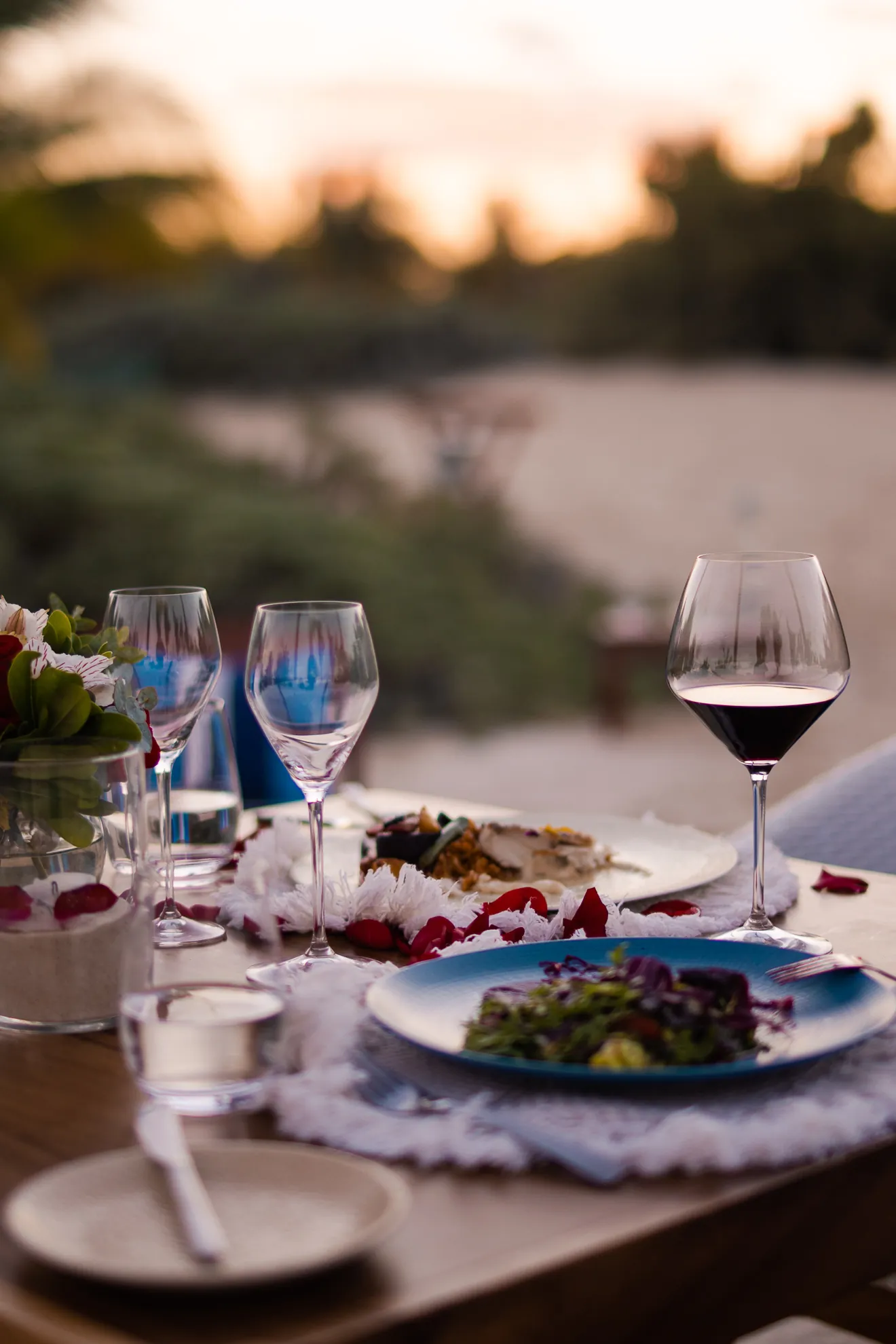 Cena al atardecer con vino, Chablé